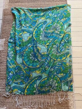 Vibrant Blue-Green Paisley Scarf with Fringe